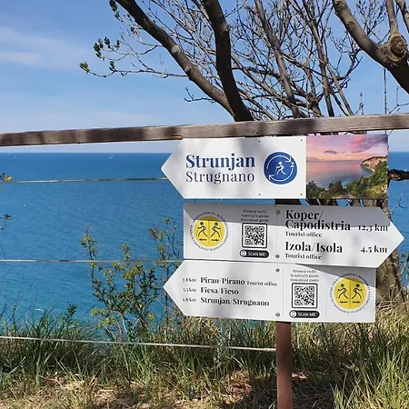 Lucija, Brand New & Free Parking * Portoroz